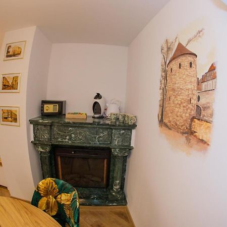 Apartament Ksiazecy Gold Klimatyzacja โบเลสวาเวียส ภายนอก รูปภาพ